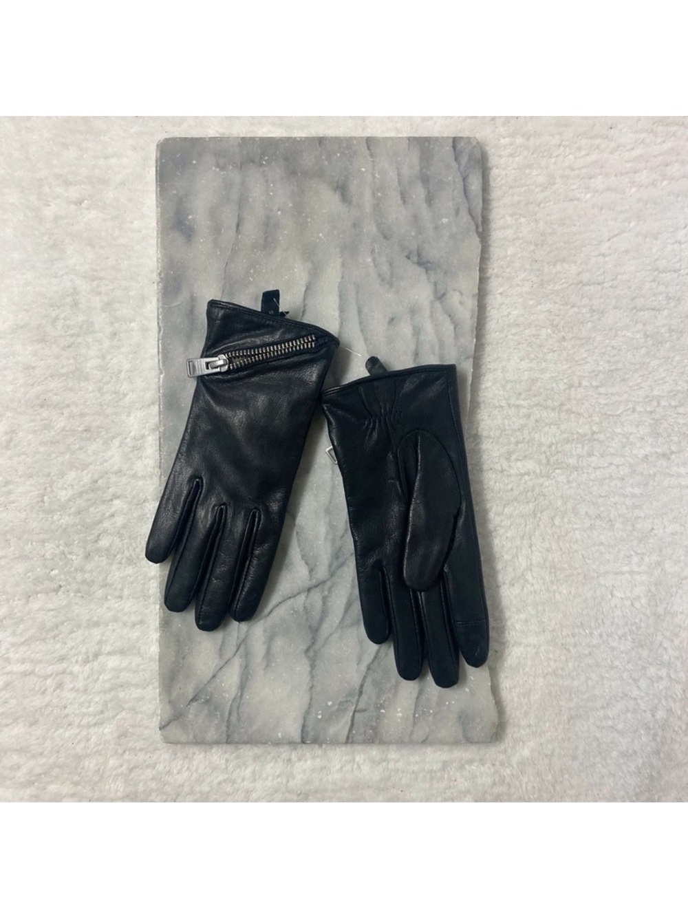 All Saints Leather Gloves Size Small Zipper Black Classic Quiet Luxury